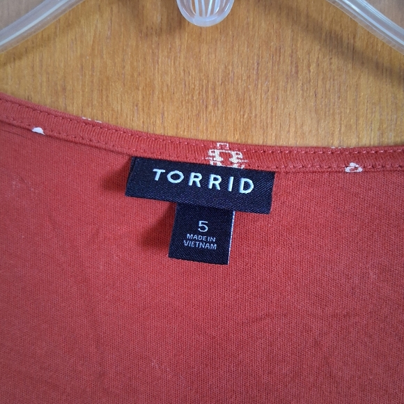 Torrid Vintage Cotton Jersey V Neck Relaxed Tie Front Top Size 5 - Picture 4 of 6